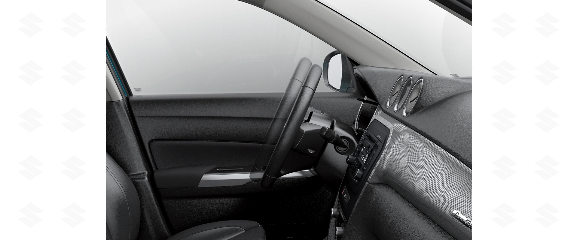products/Automobiles/Vitara/USP/15VITARA_P13_Telescopic_Steering_Side.jpg